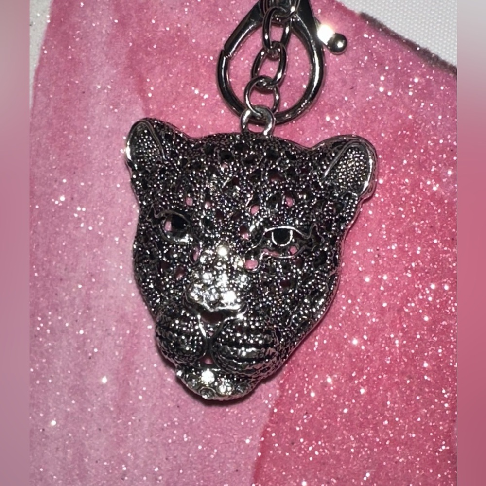 NWOT! 🩶 Silver Panther Bag Charm